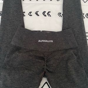Alphalete Amplify charcoal Dark Gray Leggings